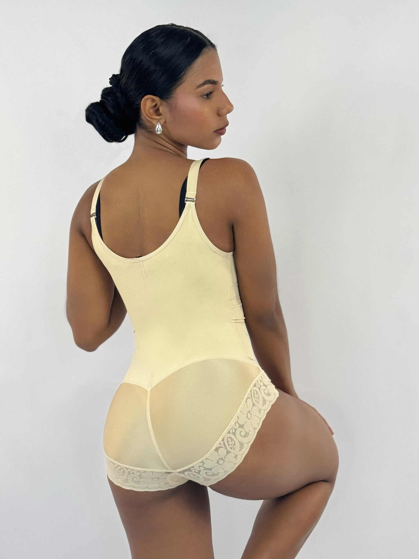 BodyLit™ High Waist Shaping Panty